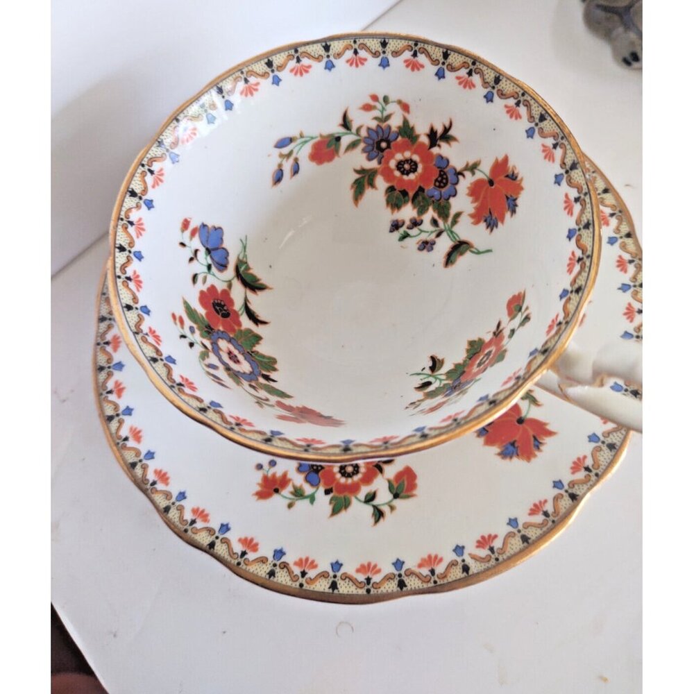 Vintage Aynsley Bone China Cup & saucer Set Floral 1930-1940